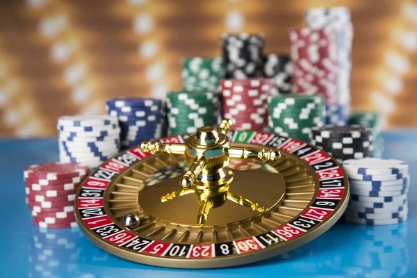 idolpin app menu showing Serie A, Liga 1, Piala AFF, and live casino options